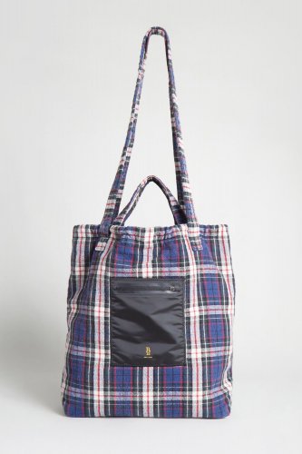 R13 MEDIUM TOTE - NAVY PLAID