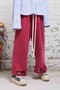 PLEATED WIDE LEG SWEATPANT - HOT PINK