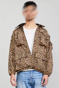 MULTIPOCKET WINDBREAKER - PRINTED LEOPARD